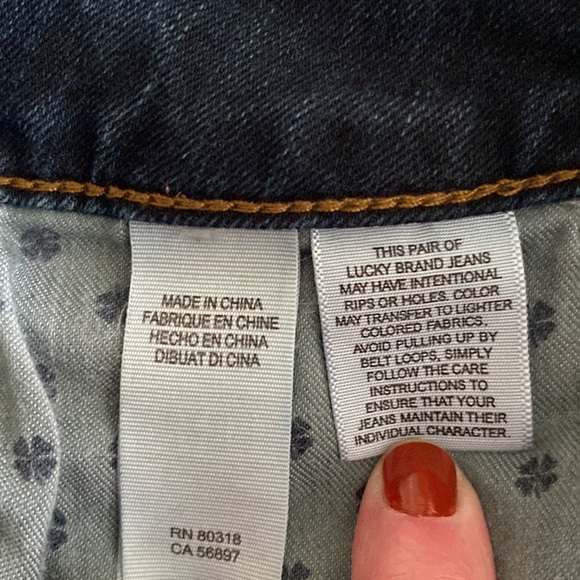 Lucky Brand Lolita Skinny Dark Wash Low Rise Size 6 / 28 regular - Picture 9 of 16